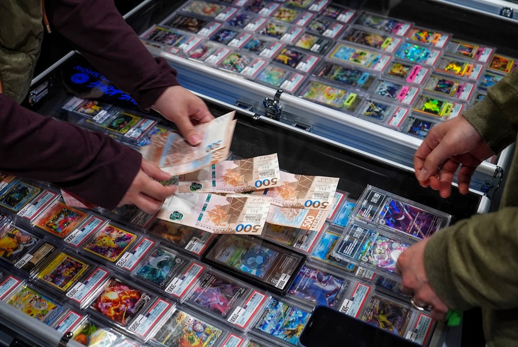 A collector sells a card at the 2026 Hong Kong Trading Card Show at AsiaWorld-Expo on March 14, 2026. Photo: Elson Li