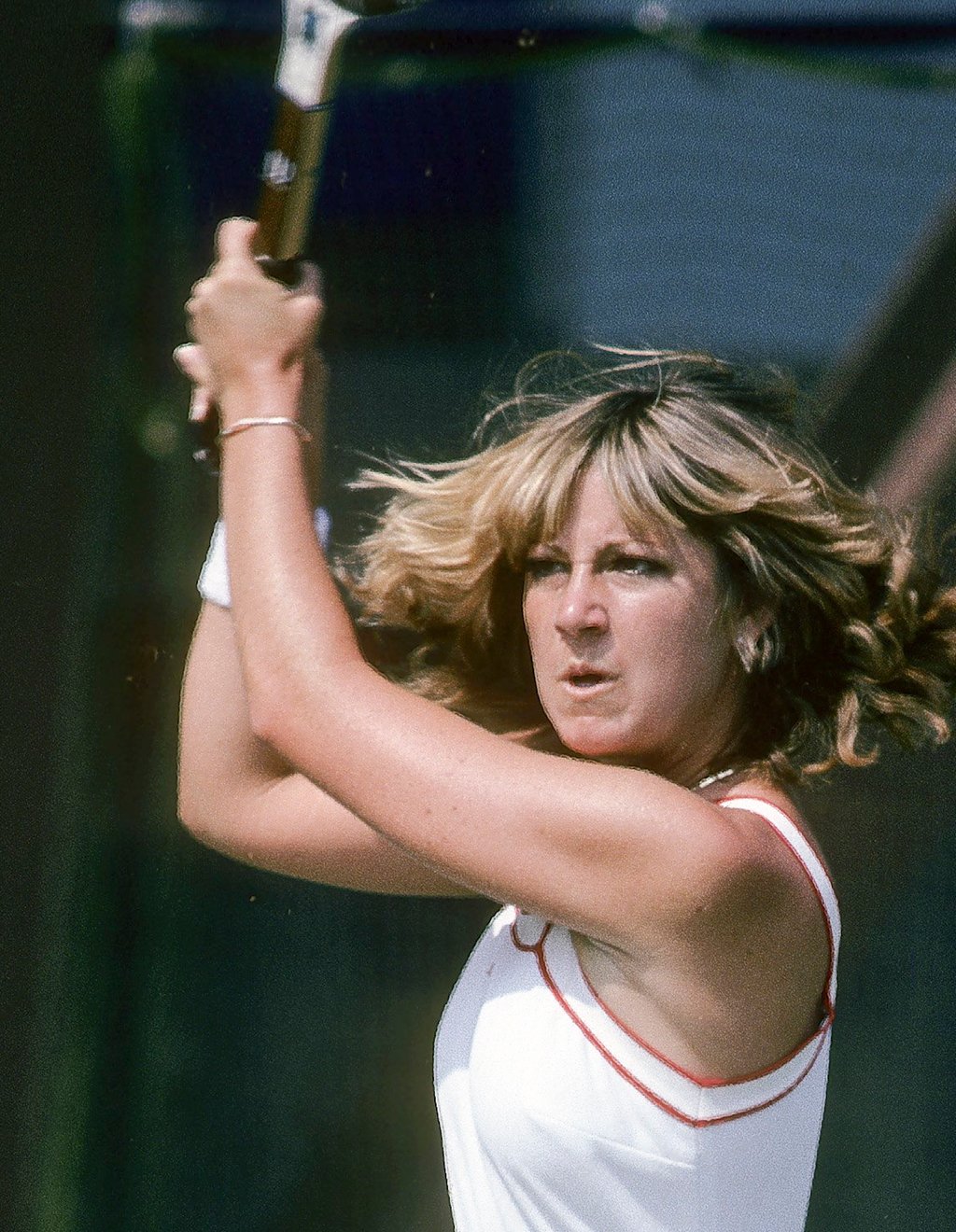 Chris Evert, pictured in 1978, famously paused a 1987 US Open match when the clasp on her diamond line bracelet broke. Photo: Getty Images Chris Evert, pictured in 1978, famously paused a 1987 US Open match when the clasp on her diamond line bracelet broke. Photo: Getty Images