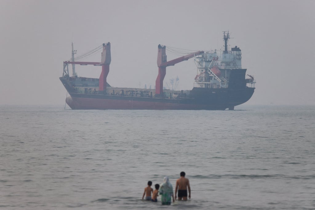  Reuters