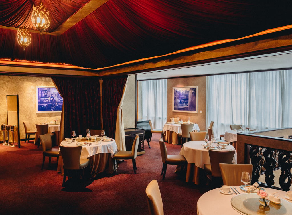 Interior of the three-Michelin-starred T’ang Court at The Langham Hong Kong. Photo: Jocelyn Tam Interior of the three-Michelin-starred T’ang Court at The Langham Hong Kong. Photo: Jocelyn Tam