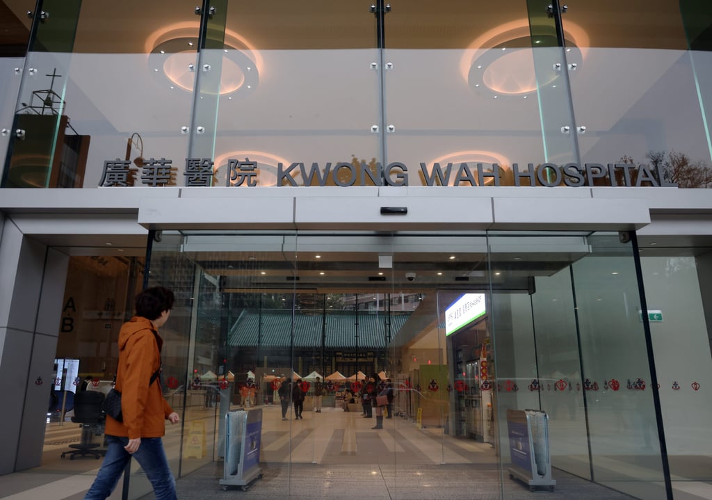 The girl was taken to Kwong Wah Hospital in Yau Ma Tei, where she was certified dead. Photo: Jelly Tse The girl was taken to Kwong Wah Hospital in Yau Ma Tei, where she was certified dead. Photo: Jelly Tse