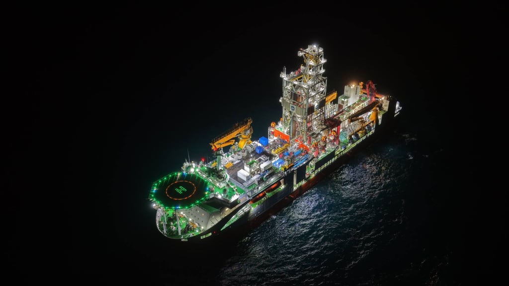 An aerial drone photo of the Chinese ocean drilling vessel Mengxiang during a night operation in July. Photo: Xinhua An aerial drone photo of the Chinese ocean drilling vessel Mengxiang during a night operation in July. Photo: Xinhua