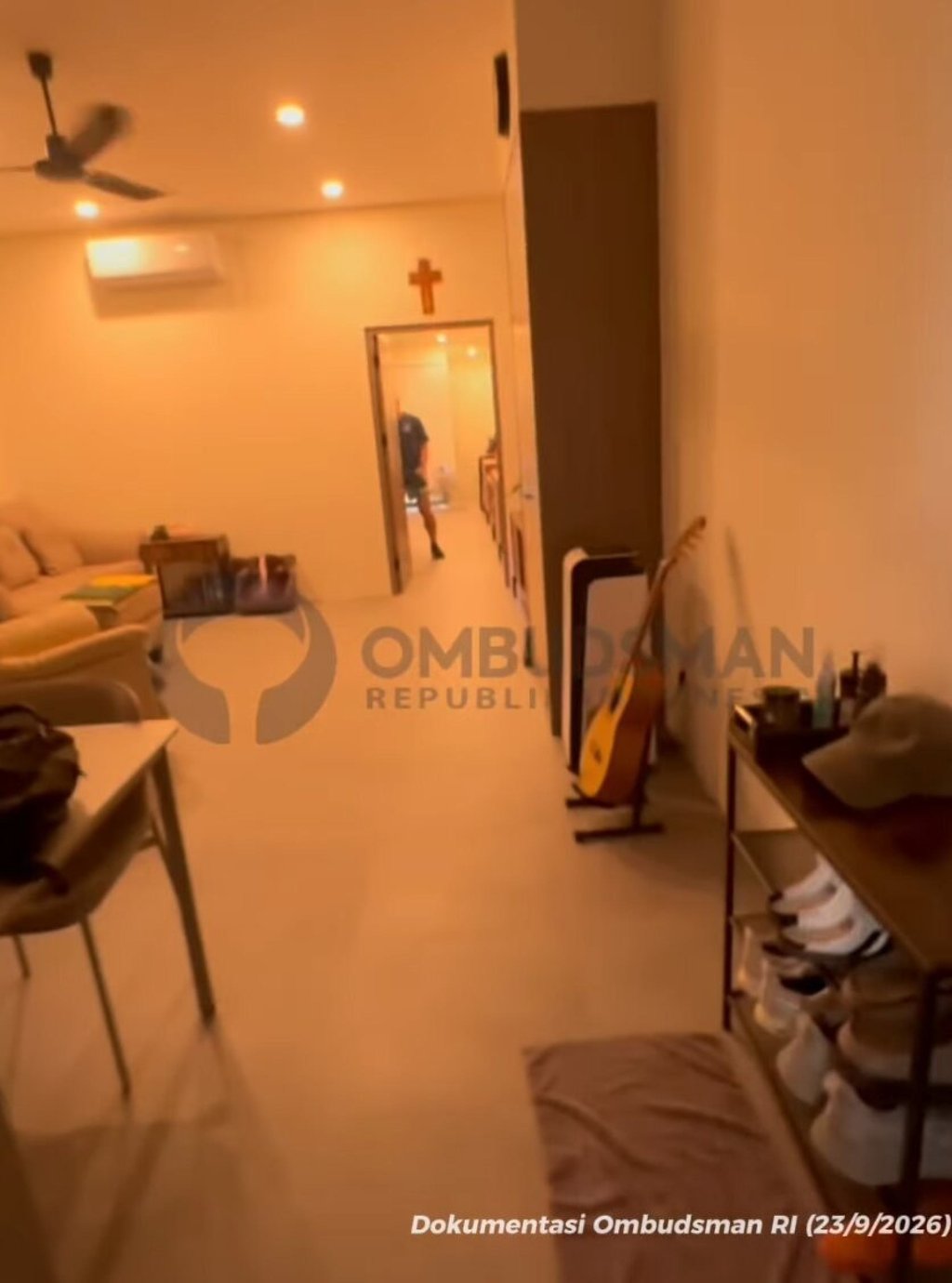 A screenshot shows an inmate locking access to a luxury facility during an inspection at Cibinong Prison in West Java on Wednesday. Photo: Instagram/ombudsmanri137