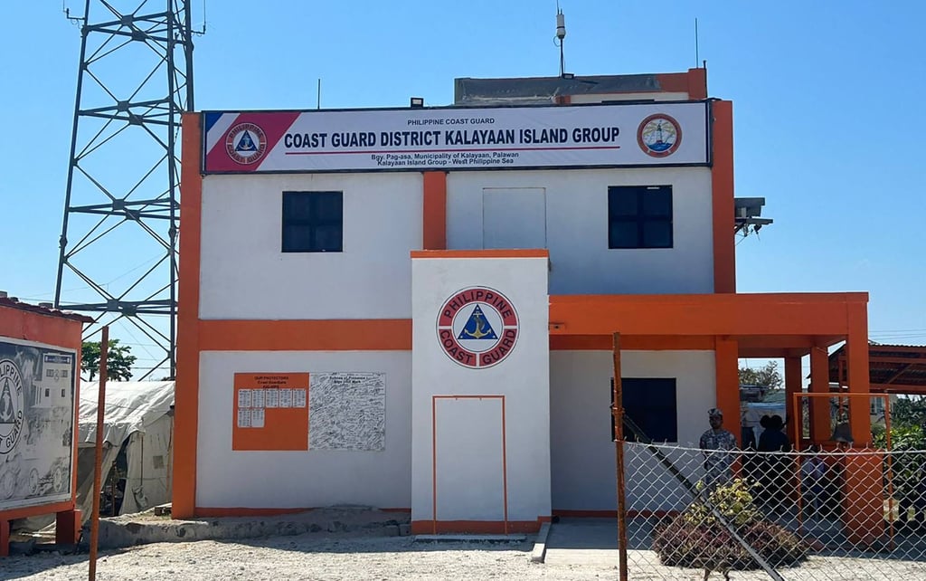 The Philippine Coast Guard command centre on Thitu is unveiled on April 9. Photo: AFP The Philippine Coast Guard command centre on Thitu is unveiled on April 9. Photo: AFP