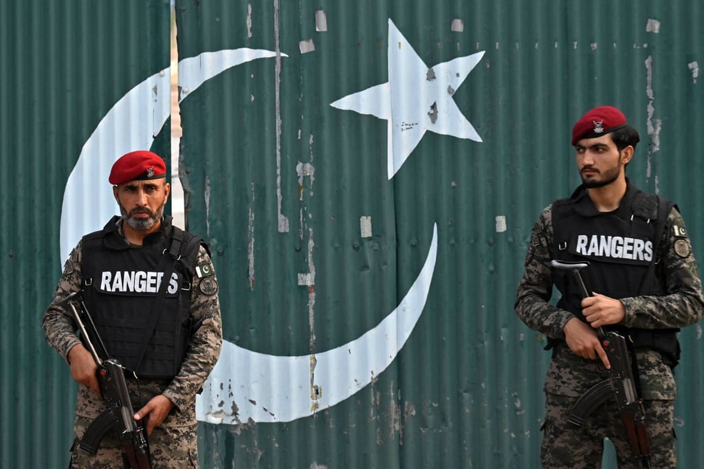 Pakistani soldiers stand guard outside a government complex in the city of Muridke last year. Photo: AFP Pakistani soldiers stand guard outside a government complex in the city of Muridke last year. Photo: AFP