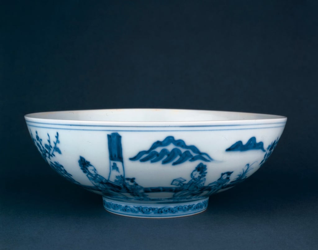 The British Museum is investigating how item PDF B629, a Kangxi period porcelain bowl, fell from its stand to smash another Chinese artefact on October 4. Photo: The Trustees of the British Museum
