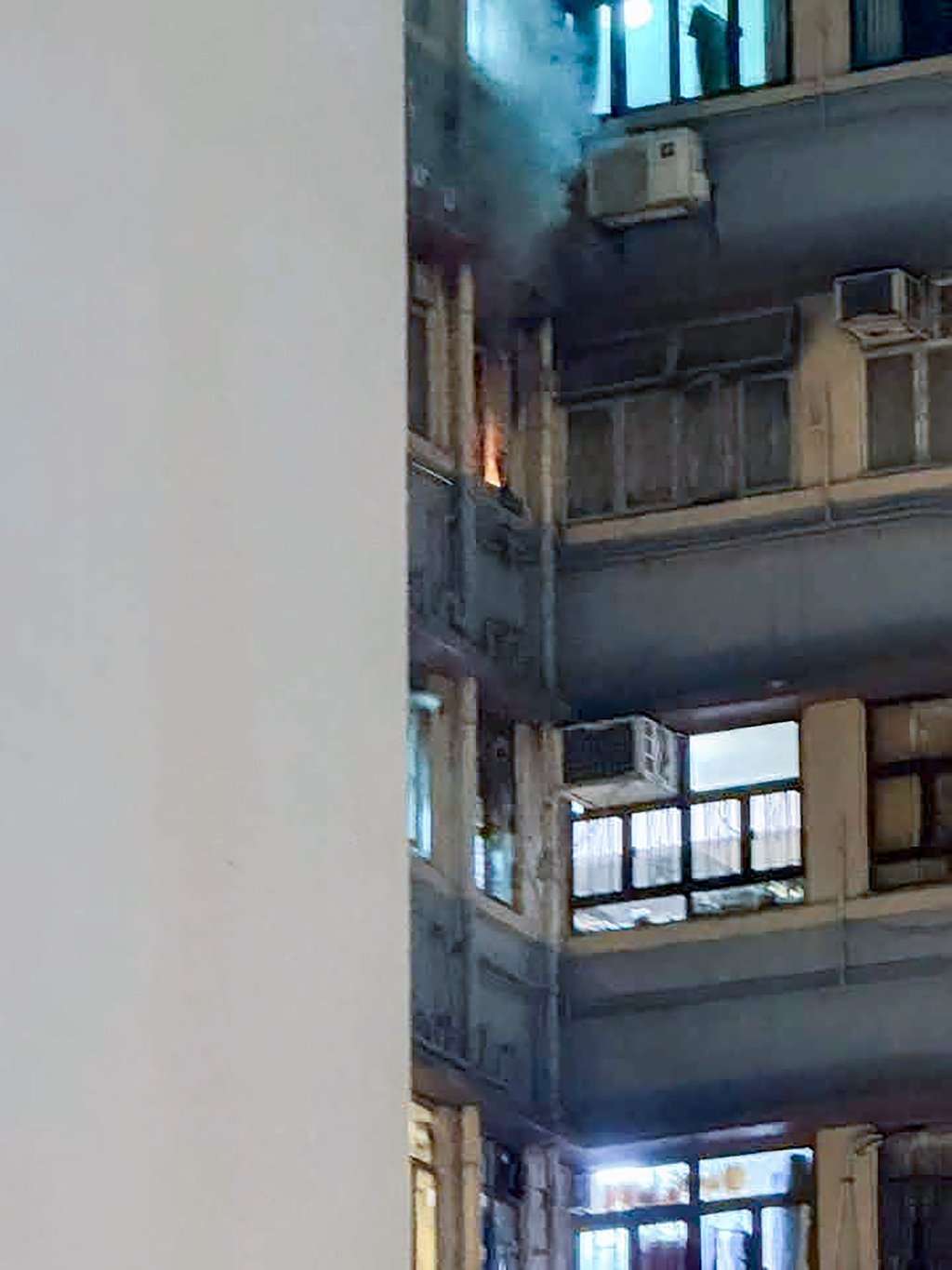 Police received a report about the fire at 8.57pm. Photo: Facebook/HeartyFrog9491