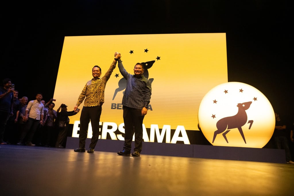 Rafizi Ramli and Nik Nazmi announce their takeover of Bersama in May. Photo: Facebook/Rafizi Ramli Rafizi Ramli and Nik Nazmi announce their takeover of Bersama in May. Photo: Facebook/Rafizi Ramli