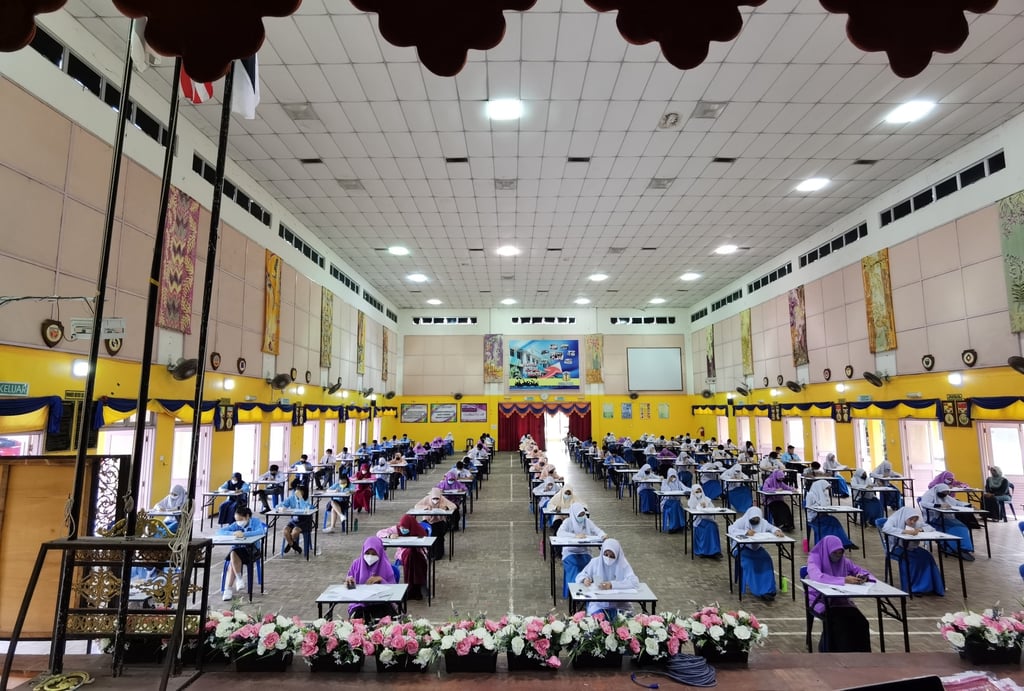 Students sitting for the Sijil Pelajaran Malaysia examination. Photo: Shutterstock