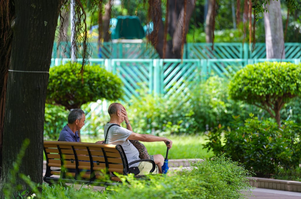 A climate experts says Hong Kong’s unusually hot October weather is being driven by El Nino, a super typhoon and global warming. Photo: Karma Lo A climate experts says Hong Kong’s unusually hot October weather is being driven by El Nino, a super typhoon and global warming. Photo: Karma Lo