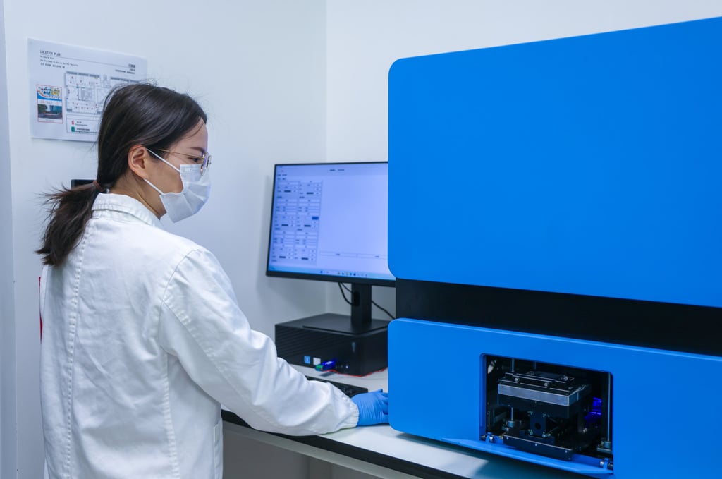 Researcher Sia Zhang at the Advanced Biomedical Instrumentation Centre in Hong Kong Science Park. Photo: Silvia Siu
