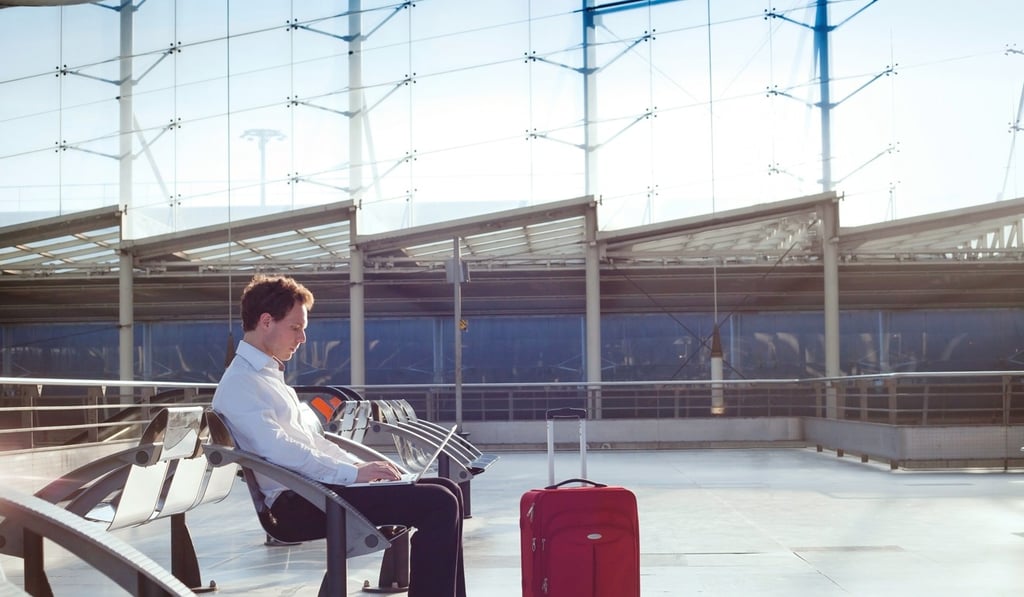 On-the-go entrepreneurs can stay connected more easily with cloud tools. Photo: Shutterstock