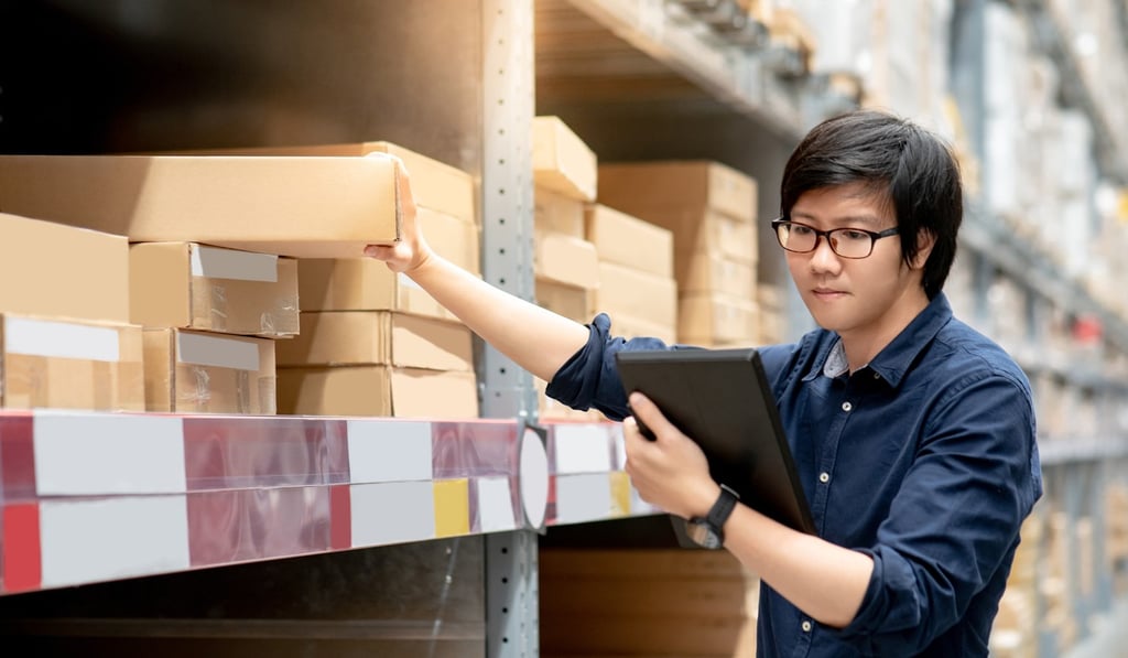 Managing cash flow and inventory is essential to e-commerce operations. Photo: Shutterstock