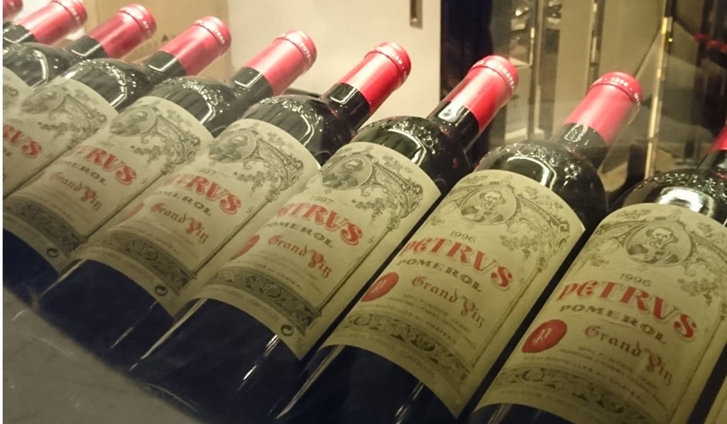 Le Pan’s wine wall includes 20 different vintages of Pétrus, 20 labels of Domaine de la Romanée-Conti and 40 vintages of Château D’Yquem.