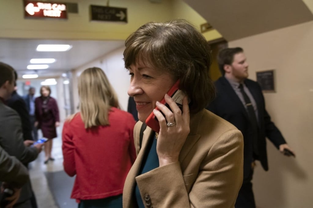 Republican Senator Susan Collins arrives Thursday in the Senate, where she voted for a resolution to annul US President Donald Trump's declaration of a national emergency at the southern border. Photo: AP