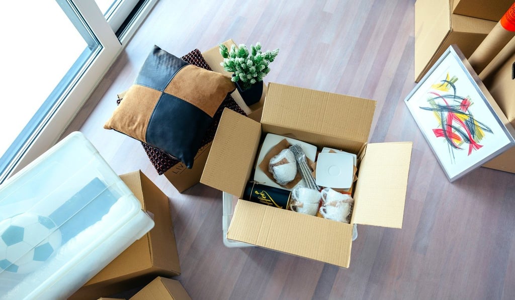In a box? Set up a digital inventory of your belongings with Sortly and you will be in control again. Photo: Shutterstock