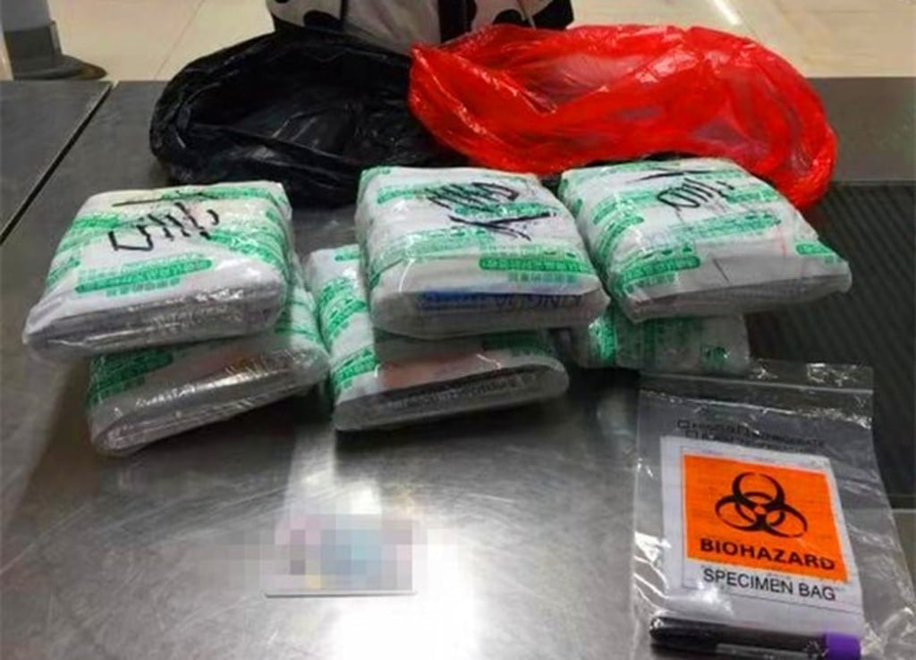 Officials became suspicious when they saw the size of the child’s bag. Photo: Luohu Port