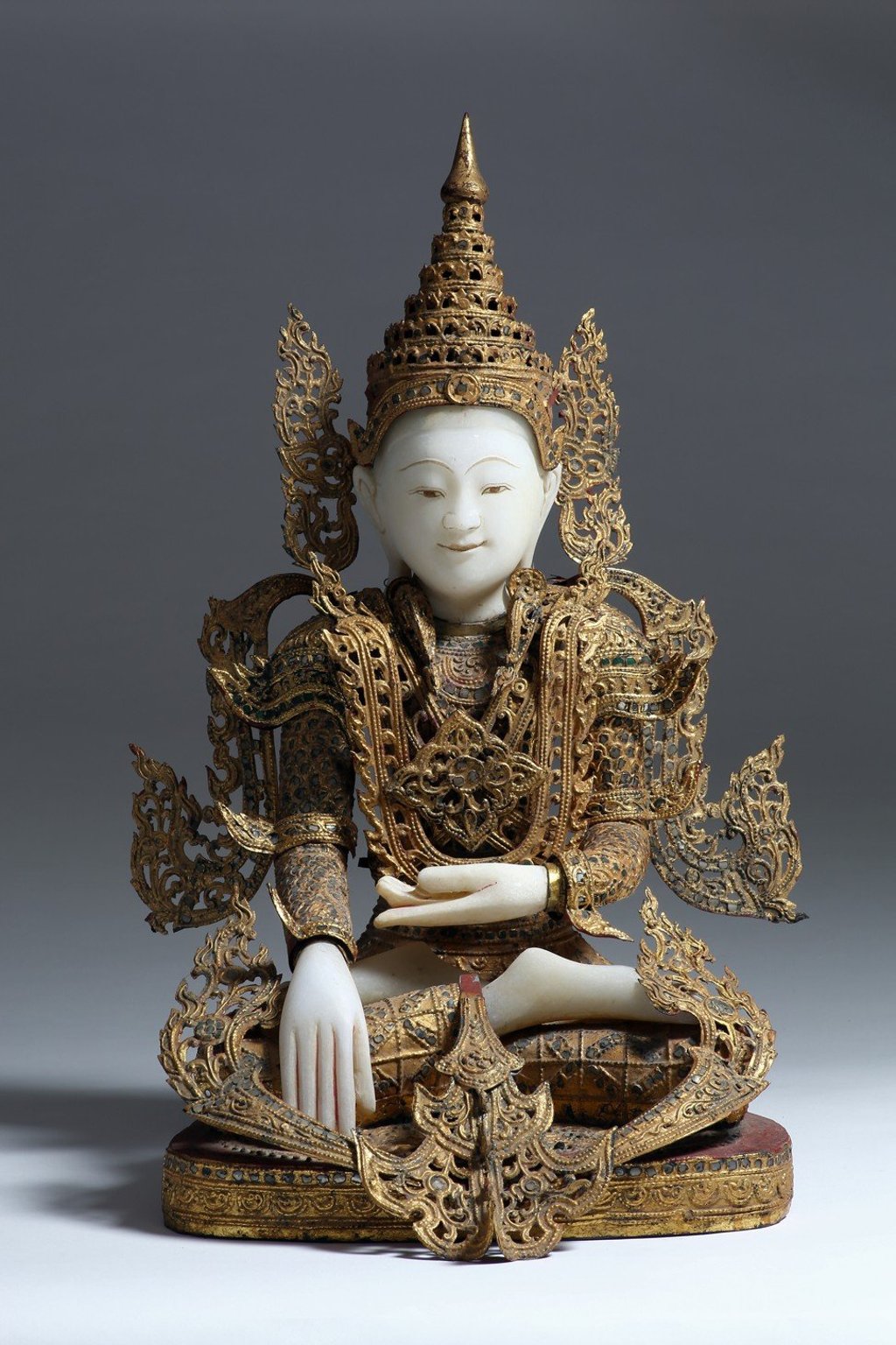Seated crown Buddha with royal attire, 19th century, an example of Southeast Asian exoticism. Photo: Altfield Gallery