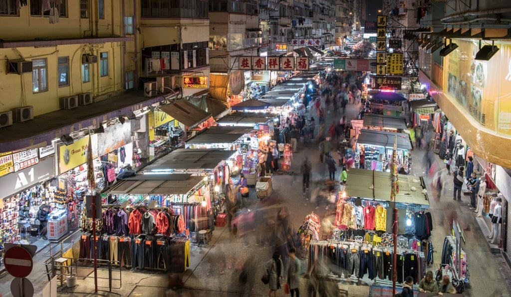 Local street markets in Kowloon are popular places to visit among the Canadian rugby sevens team. Photo: Shutterstock