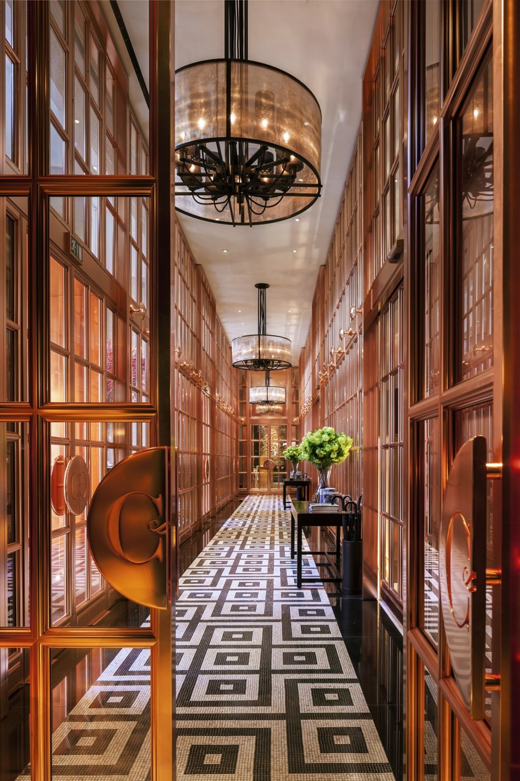The Rose Bronze Gallery at Rosewood London, designed by Tony Chi. Photo: Durston Saylor The Rose Bronze Gallery at Rosewood London, designed by Tony Chi. Photo: Durston Saylor