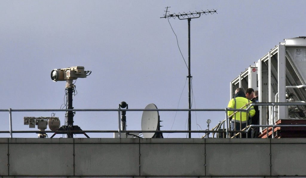 Counter drone equipment deployed on a rooftop at Gatwick airport on December 21, 2018. Photo: AP