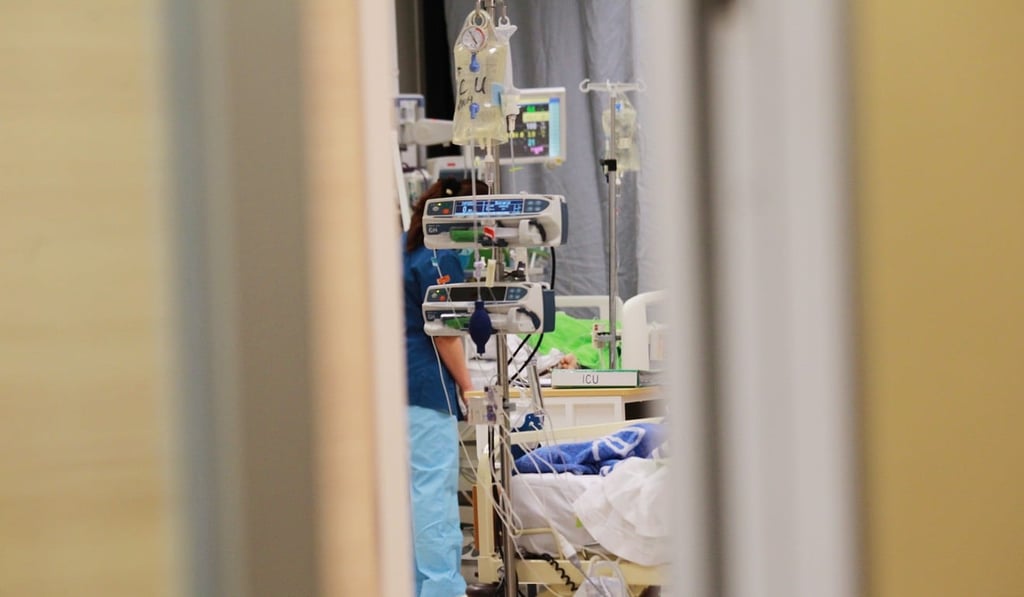 An ICU nurse on duty at the Prince of Wales Hospital in Sha Tin. Photo: Dickson Lee