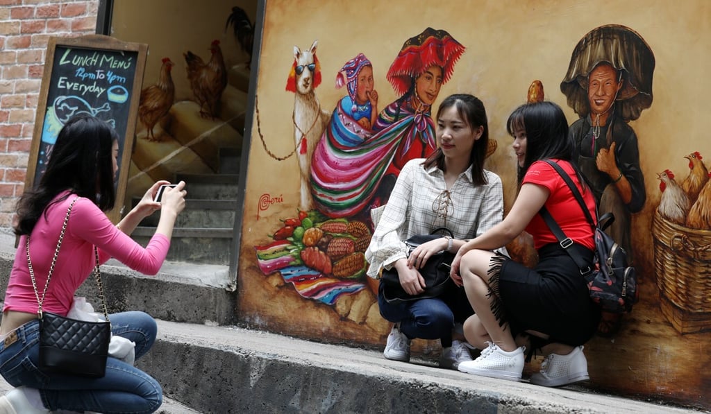 Tourists in Central on April 5. Photo: Nora Tam