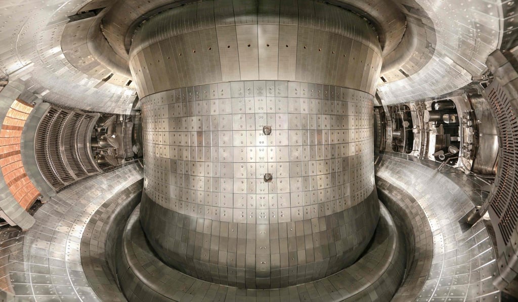 A vacuum vessel inside the fusion reactor, which has achieved a temperature of 100 million degrees Celsius – six times as hot as the sun’s core. Photo: AFP/Chinese Academy of Sciences A vacuum vessel inside the fusion reactor, which has achieved a temperature of 100 million degrees Celsius – six times as hot as the sun’s core. Photo: AFP/Chinese Academy of Sciences