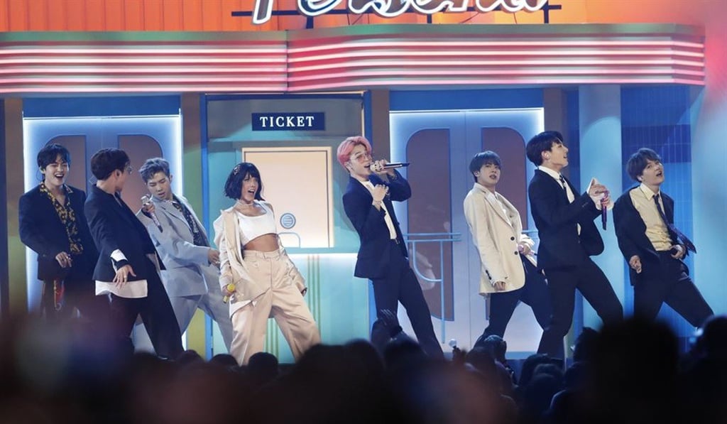 K-pop boy band BTS performs Boy With Luv with American singer Halsey (fourth from left) at Wednesday’s 2019 Billboard Music Awards in Las Vegas. Photo: Reuters K-pop boy band BTS performs Boy With Luv with American singer Halsey (fourth from left) at Wednesday’s 2019 Billboard Music Awards in Las Vegas. Photo: Reuters