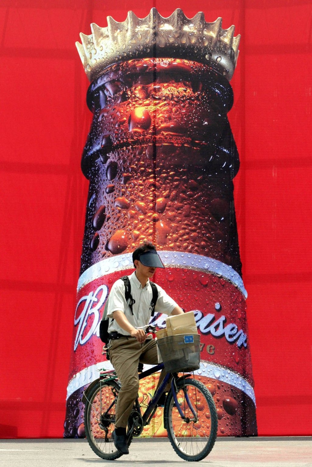 Anheuser-Busch, the maker of Budweiser, has carved out a share of China’s beer market, but has not succeeded in displacing local brands. Photo: AP