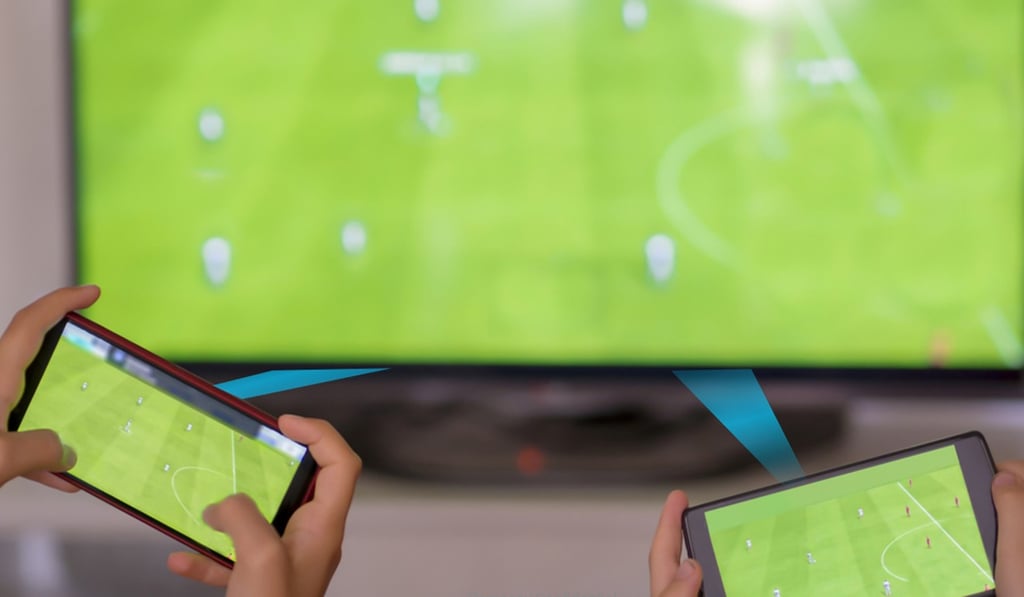 Li-fi promises optimal connectivity, even when users in a single home are streaming video, online gaming and surfing the internet at the same time. Photo: pureLiFi