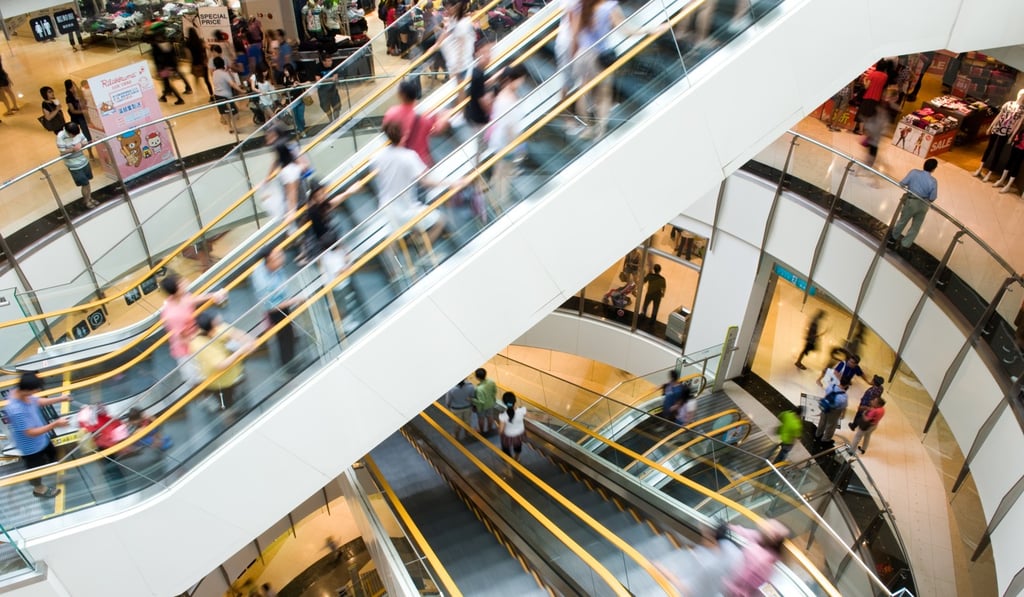 Li-fi will enable retailers in shopping centres to ‘light-drop’ promotional messages directly to shoppers’ handsets. Photo: Shutterstock