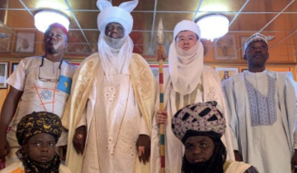 Kong Tao is honoured for his role in building railways and repairing roads in the capital. Photo: Baidu