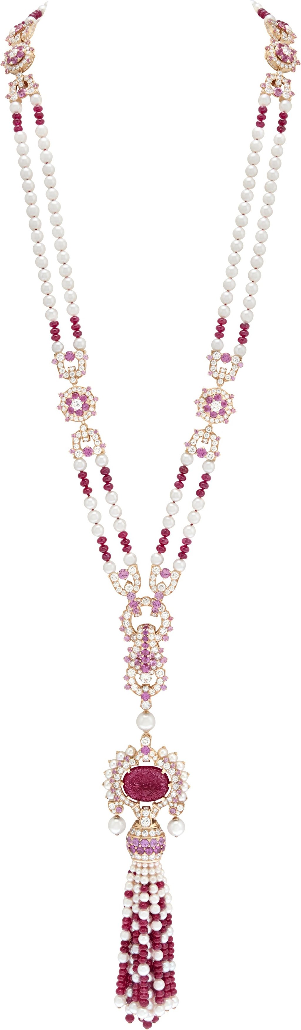 The Priya necklace can be transformed and worn as a bracelet. The Priya necklace can be transformed and worn as a bracelet.