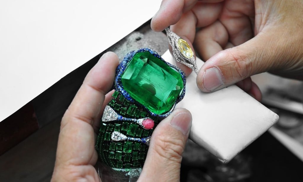 Craftsmanship at Cindy Chao: The Art Jewel is delicate. The designer has been trained by her grandfather to see things in a 3D, structural way. Craftsmanship at Cindy Chao: The Art Jewel is delicate. The designer has been trained by her grandfather to see things in a 3D, structural way.