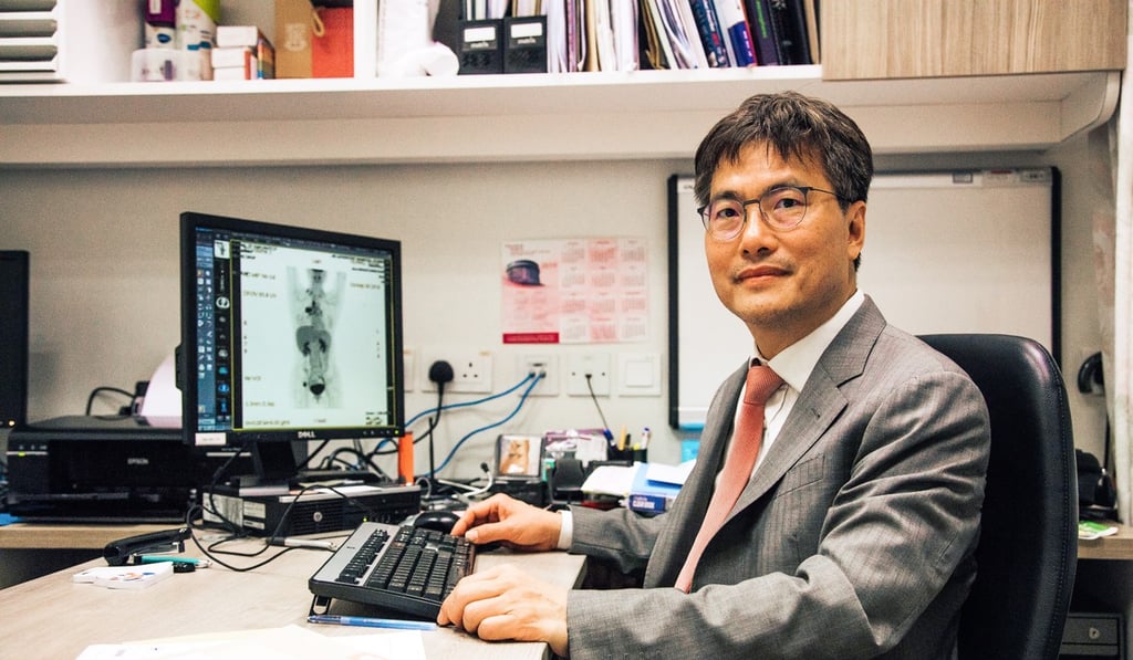 Dr Au Siu-kie, a clinical oncologist at Hong Kong Adventist Hospital – Stubbs Road, says most Stage 4 lung cancer patients die within three years without targeted therapy. Photo: Akif Hakan Celebi