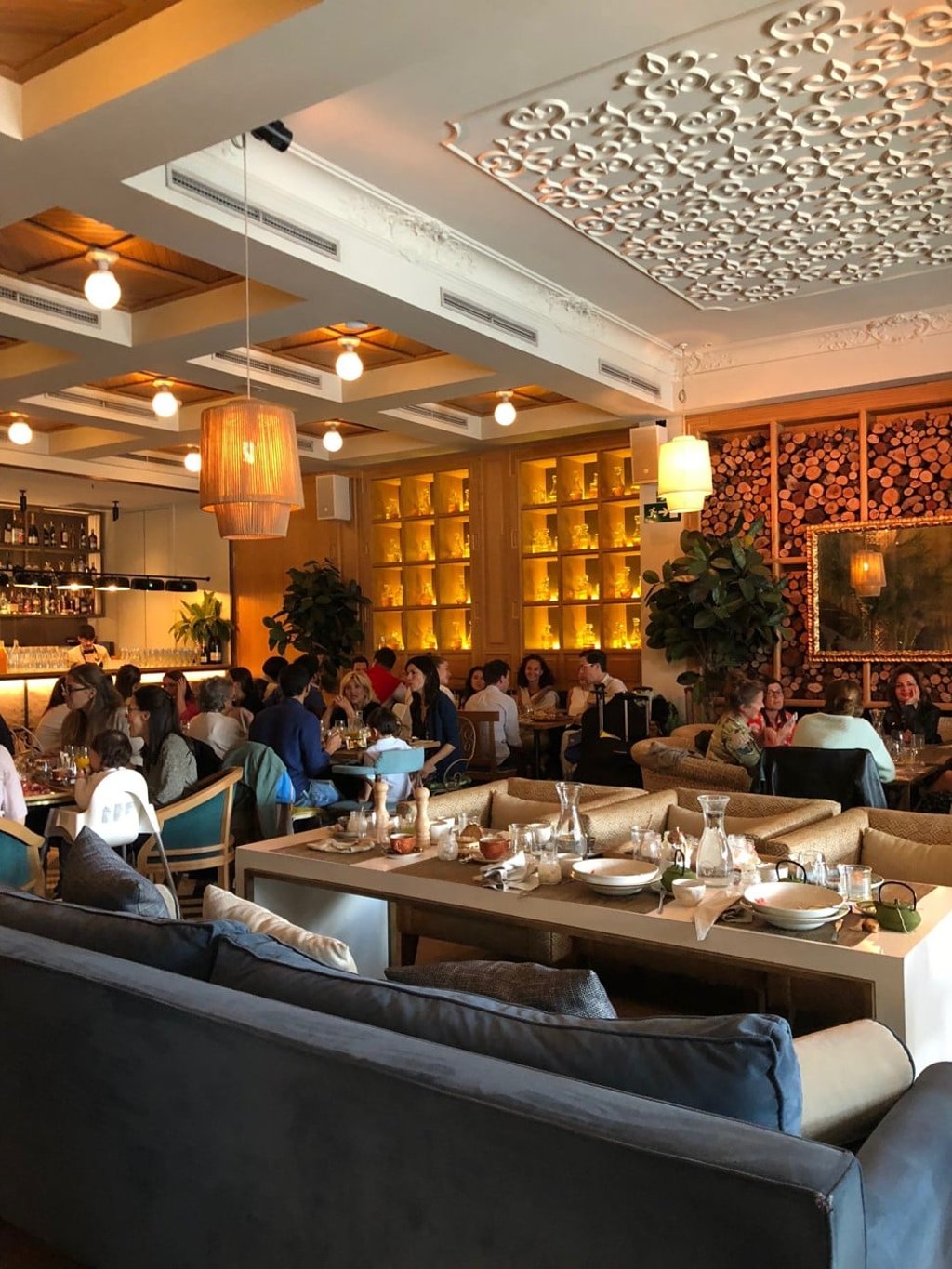 Habanera, in Madrid, which offers diners a taste of Cuba, has a distinctly Caribbean vibe.