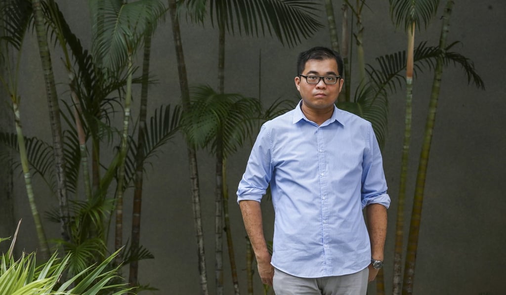 Ken Lee was happy to discuss the Tiananmen Square crackdown with a pupil when asked. Photo: Jonathan Wong