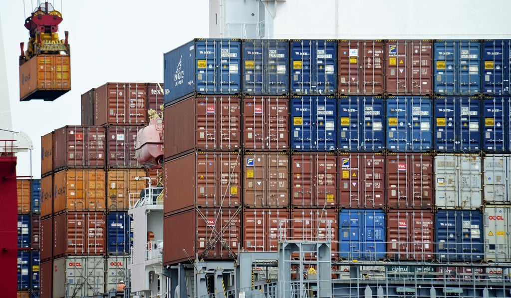 Chinese exporters have been reluctant to repatriate dollars earned abroad amid fears over yuan depreciation and escalating trade tensions. Photo: AP
