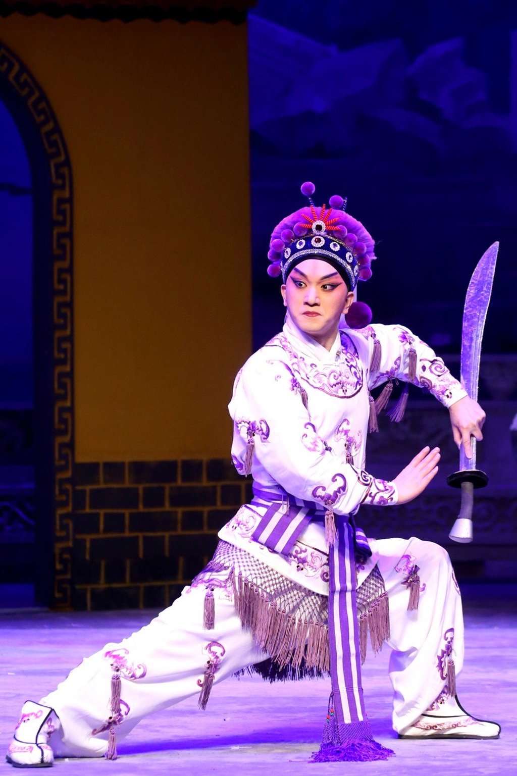 Peking opera productions often emphasise traditional Chinese values, such as defending one’s homeland, and feature martial arts and stage combat.