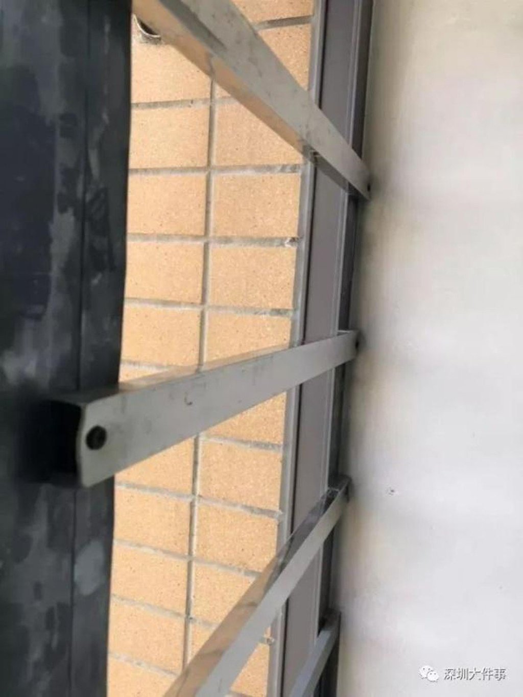 Police said the window came down from the bedroom of a flat in the building. Photo: Weibo