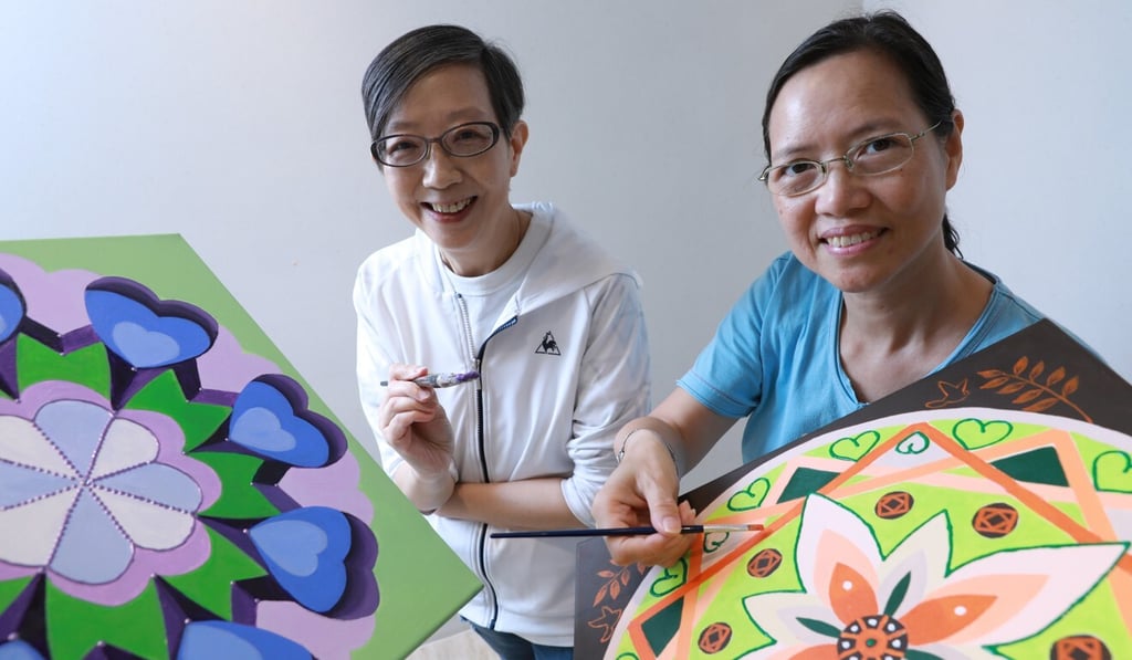 Cancer patients Heywood Ting (left) and Gera Kwong make mandalas to express themselves and deal with stress and pain. Photo: May Tse