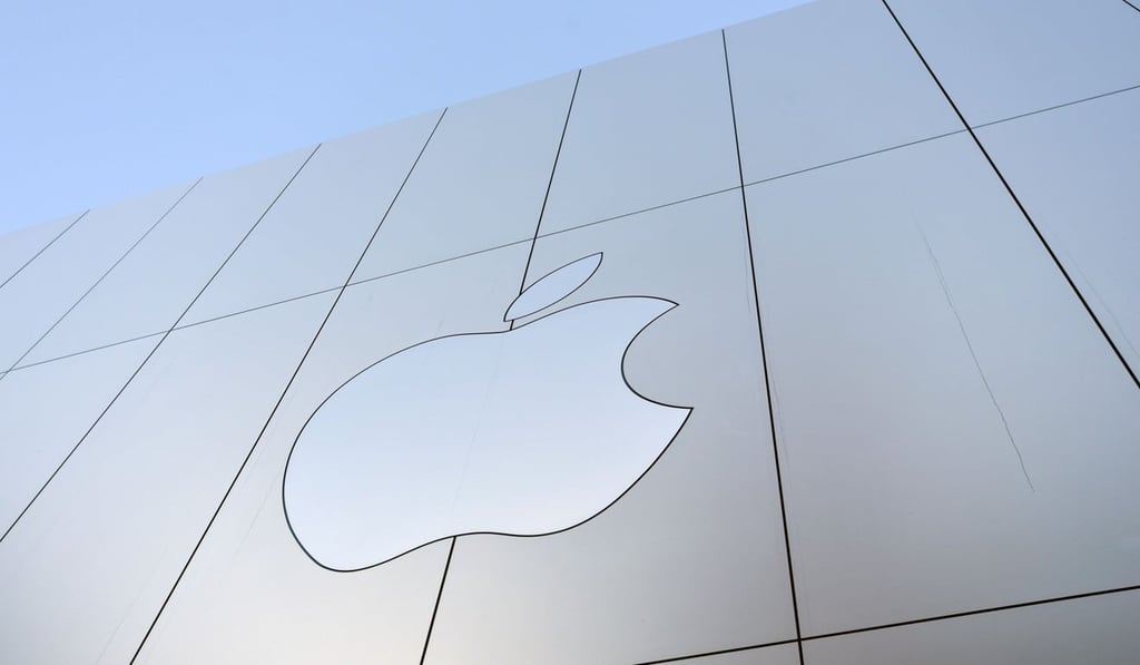 An Apple logo is seen on the outside of an Apple store in San Francisco. Photo: AFP