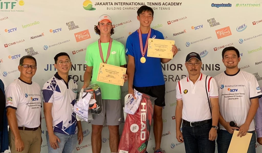 Coleman Wong and Cooper White on the podium after the boy’s singles final. Photo: Handout