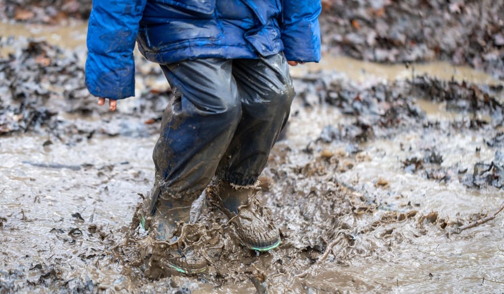Advocates of messy play say it can help develop fine motor skills. Photo: Alamy Advocates of messy play say it can help develop fine motor skills. Photo: Alamy