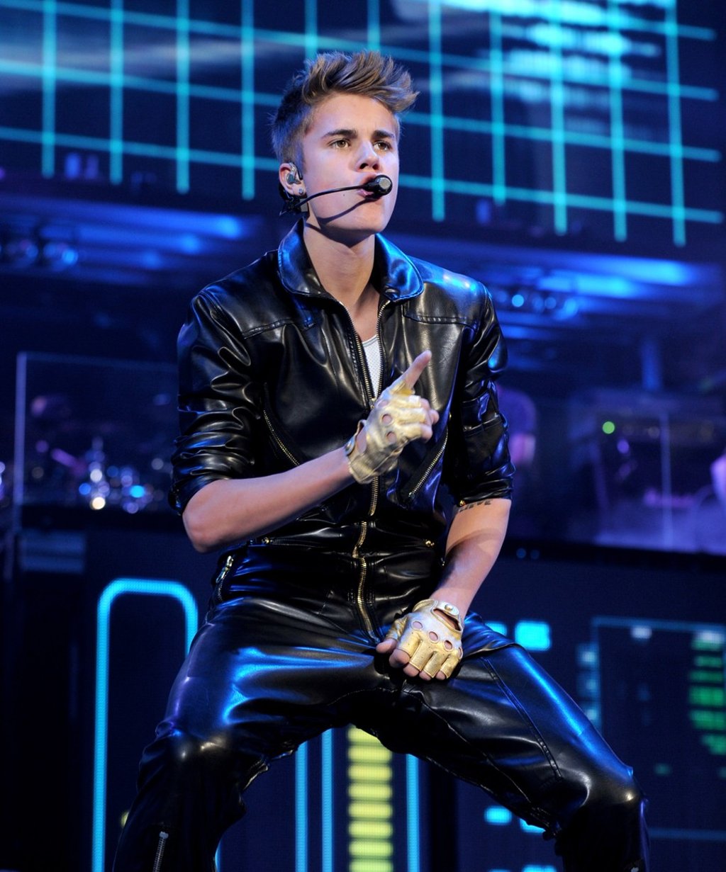 Justin Bieber accused Taylor Swift of crossing a line after she reignited their long-standing feud in a post attacking his manager for buying the rights to much of her multi-platinum back catalogue. Photo: Kevin Winter