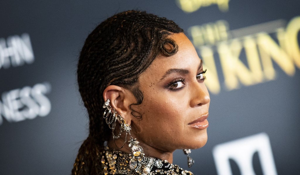 epaselect epa07706625 US singer Beyonce poses for photographers on the red carpet prior to the world premiere of 'The Lion King' at the Dolby Theater in Hollywood, California, USA, 09 July 2019. The film will be released in US theaters on 19 July. EPA-EFE/ETIENNE LAURENT
