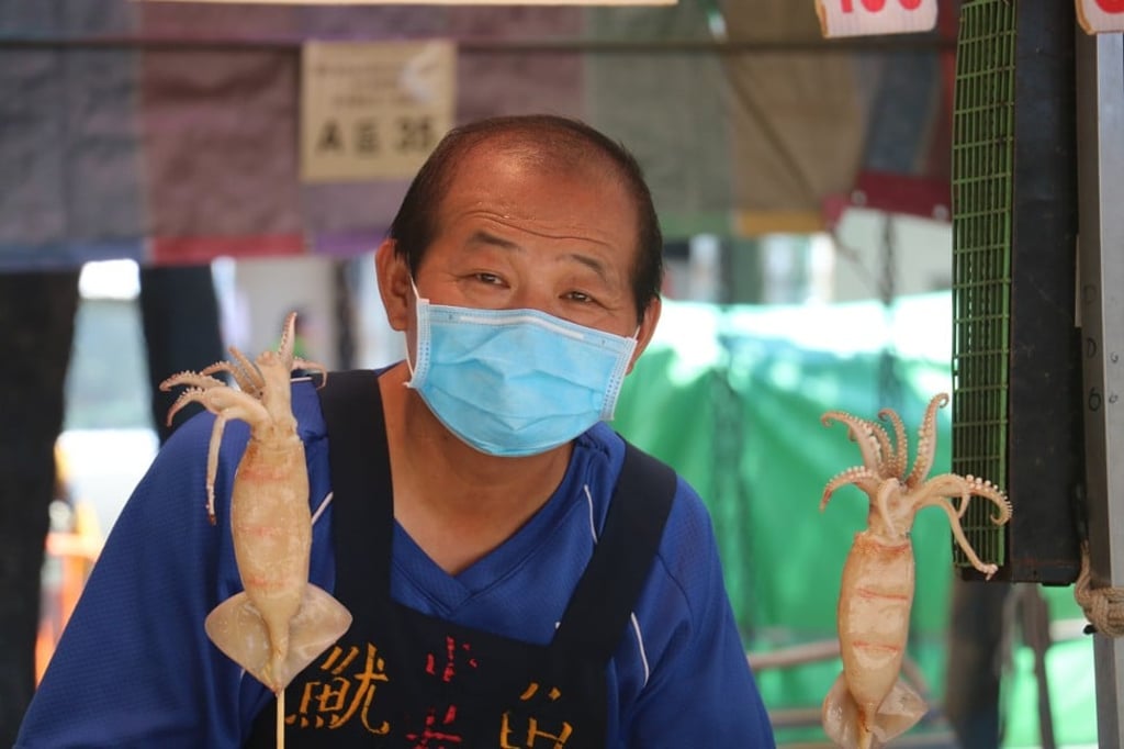 A seafood vendor on Little Liuqiu. Photo: Thomas Bird