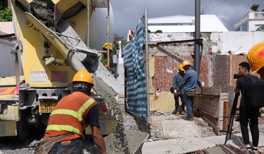 A building site on Friday at the former mansion of Bruce Lee on 41 Cumberland Road in Kowloon Tong. Photo: K.Y. Cheng