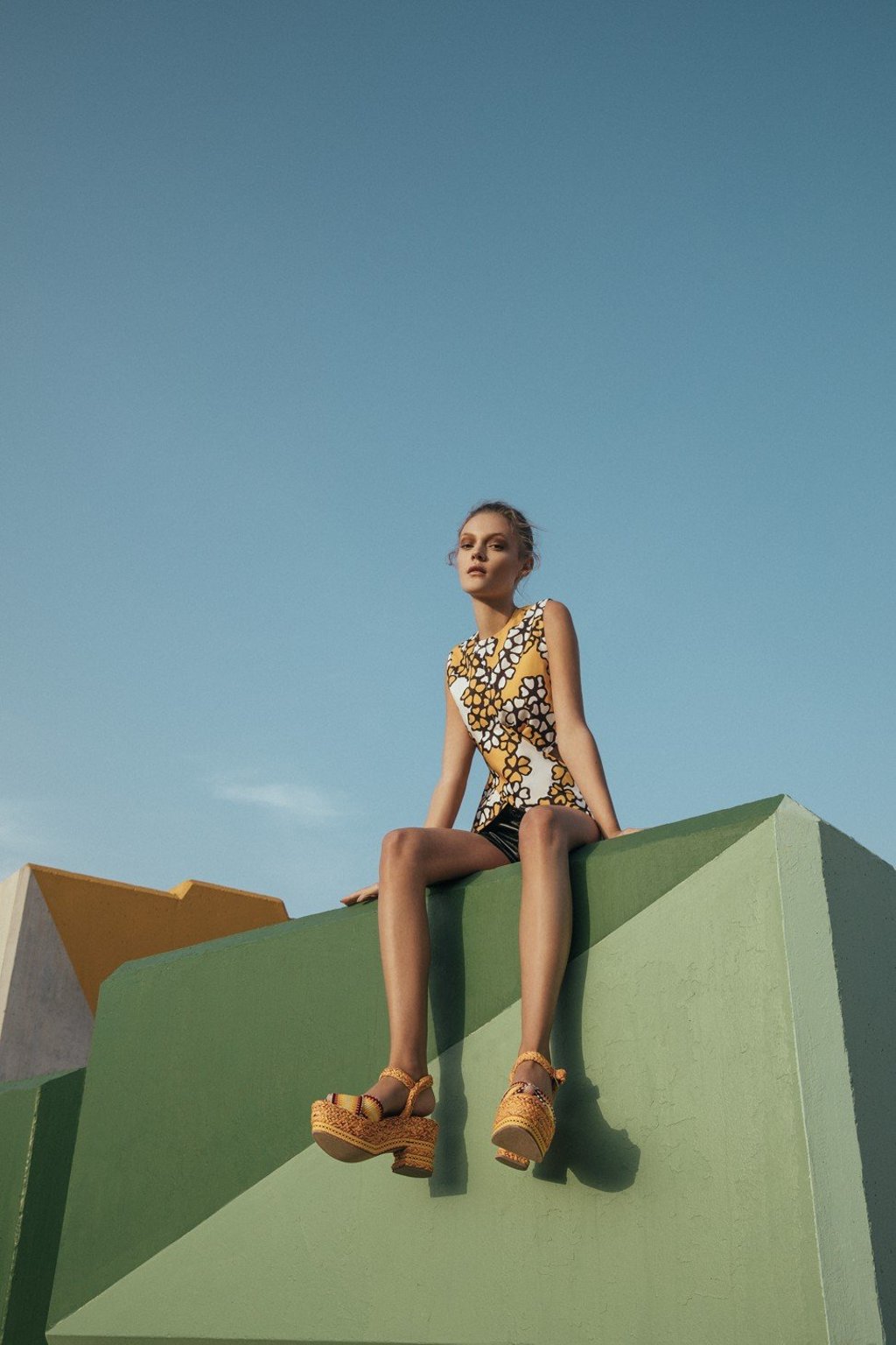 3.1 Phillip Lim top, HK$7,500; Saint Laurent by Anthony Vaccarello shorts, HK$18,900; Antolina @ Koibird shoes, price on request